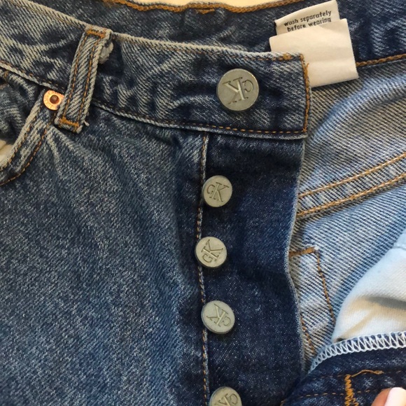 Calvin Klein Highwaisted Vintage Denim Shorts - Picture 3 of 4